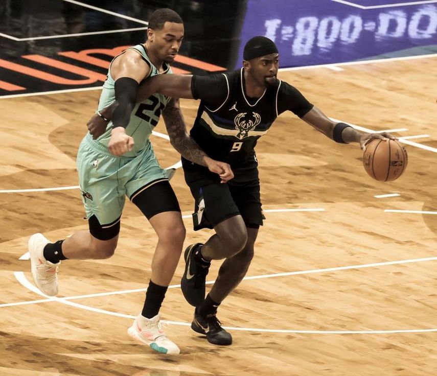 119-127. Bridges y los Hornets ganan al segundo equipo de Bucks