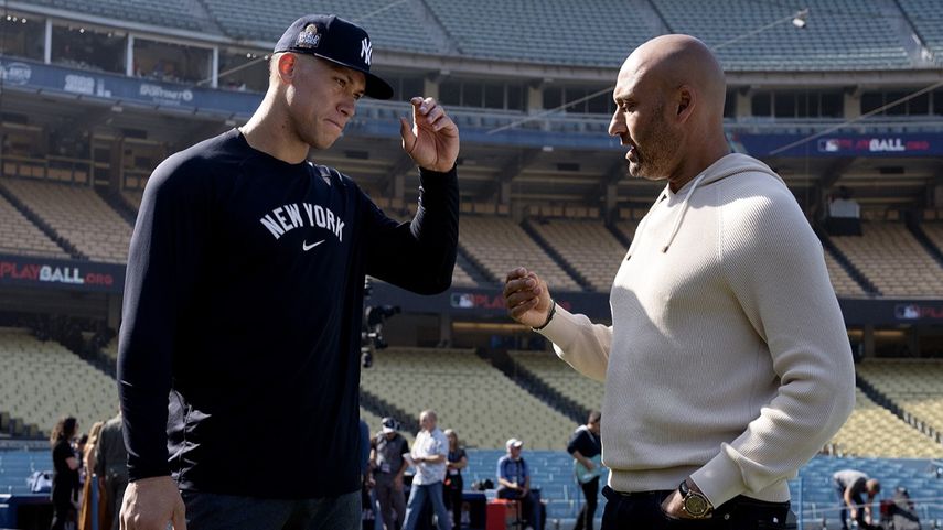 ¿Qué consejos le estaría dando Derek Jeter (derecha) a Aaron Judge (izquierda)? Ambos han tenido la oportunidad de ser capitanes en los Yankees. Foto: Cortesía/MLB