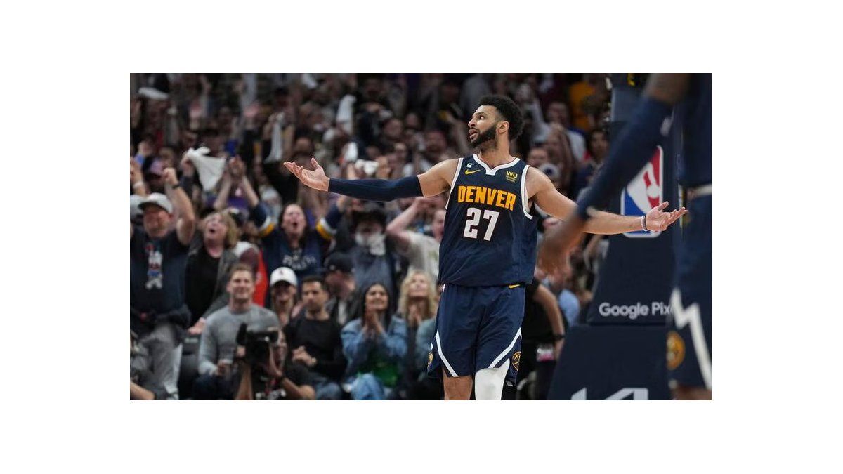 Murray lidera la remontada de los Nuggets