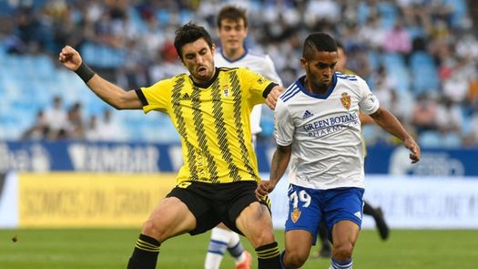 César Yanis debuta en España