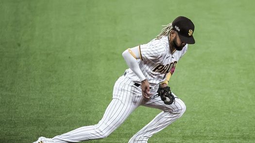 8-2. Tatis Jr., pega dos jonrones contra los Diamondbacks