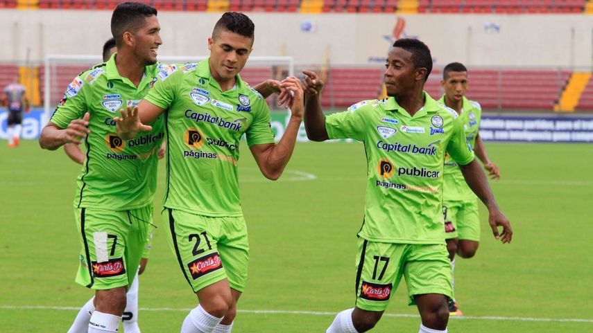 Tauro intentará arruinarle el debut a Poyatos