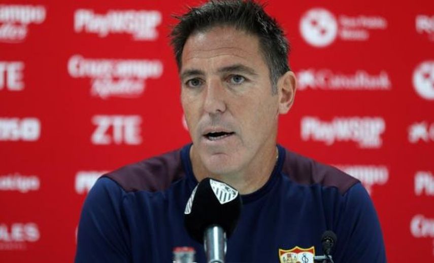 La plantilla visita a Berizzo, que comienza a dar pasos en su recuperación