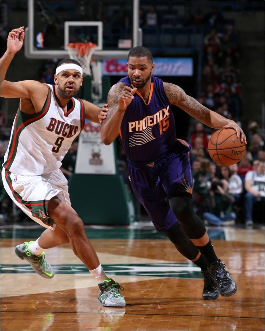 96-102. Morris mantiene ganadores a los Suns
