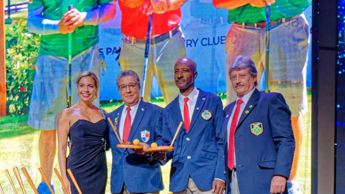 Panamá Senior destaca en Torneo Bolivariano
