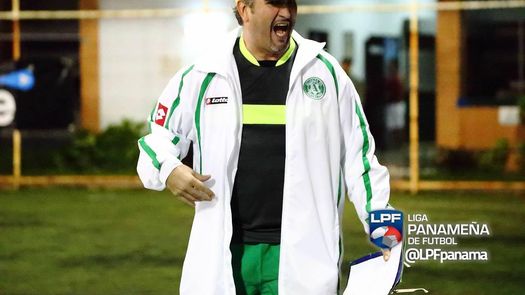 Juan Lopera debuta en el Alianza con triunfo ante el Árabe Unido