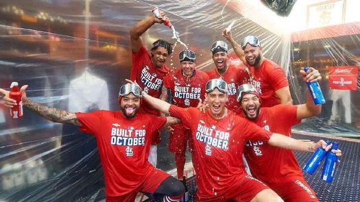 Edmundo Sosa estaría de regreso para el juego de Comodín en la MLB. Edmundo Sosa estaría de regreso para el juego de Comodín en la MLB.