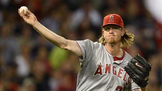 2-0. Weaver lanza la ruta completa y blanquea a los Astros
