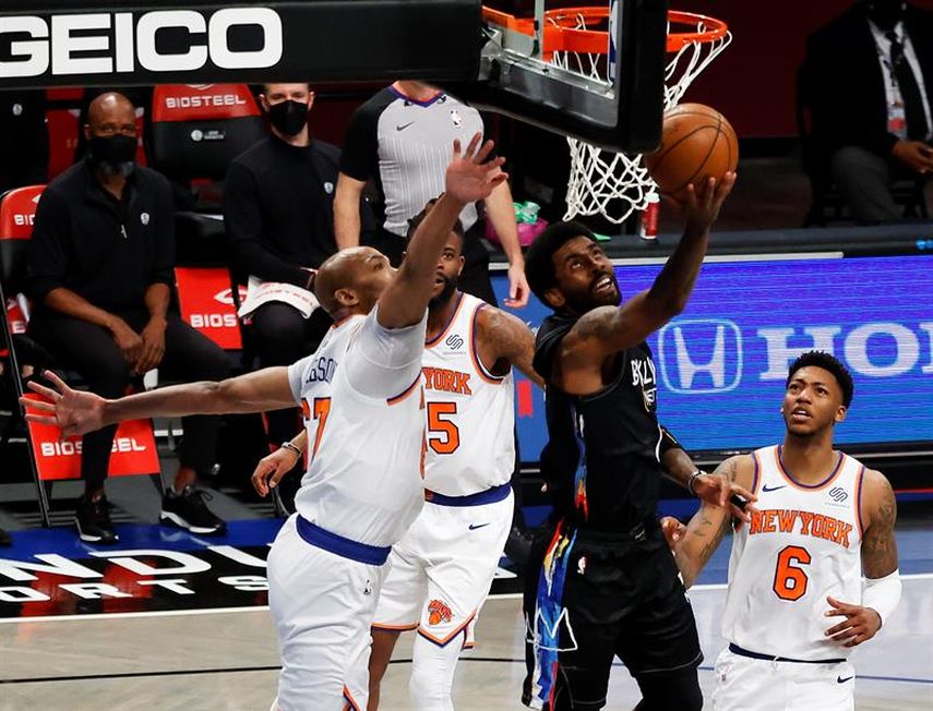 114-112. Irving salva a Nets, que vuelven a perder a Harden por lesión