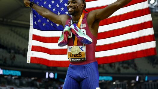 Noah Lyles gana los 200 metros y se adueña de Budapest