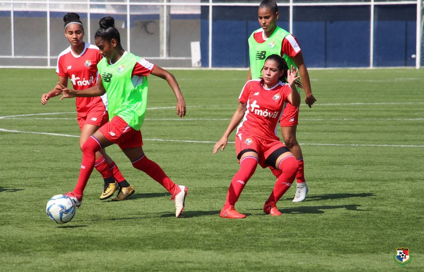 Panamá femenina arranca entrenamientos