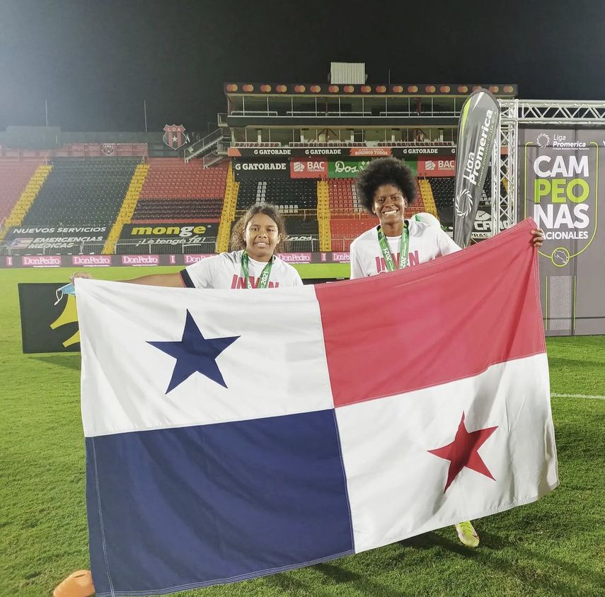 Kenia Rangel y Natalia Mills suman otro título en Costa Rica
