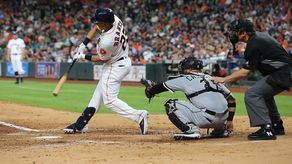 Los Medias Blancas logran grand slam y triple play; Astros y Yanquis jonronean