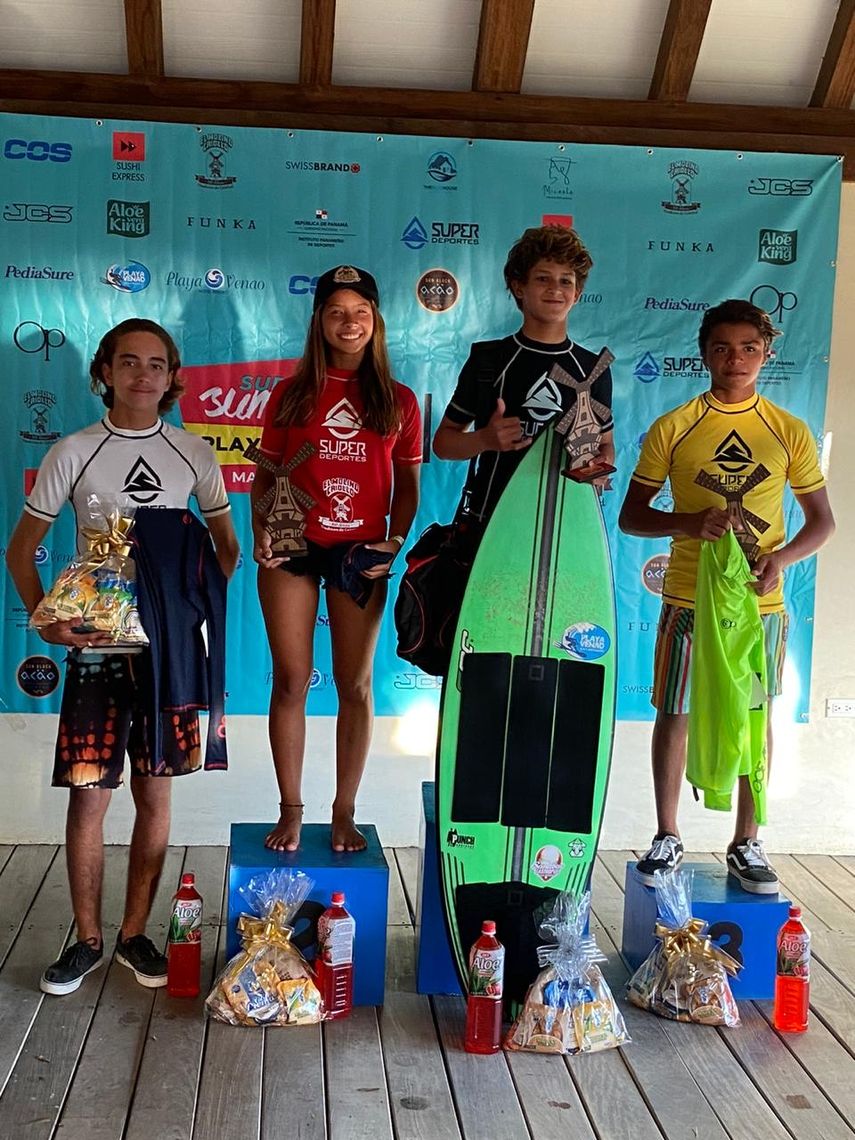 Sebastian Goldner Arrasa en el tercer encuentro Infantil y Juvenil de Surf
