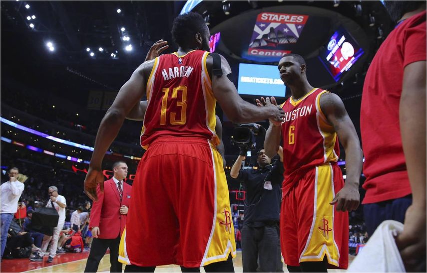 98-100. Harden deja sin efecto el regreso de Blake Griffin