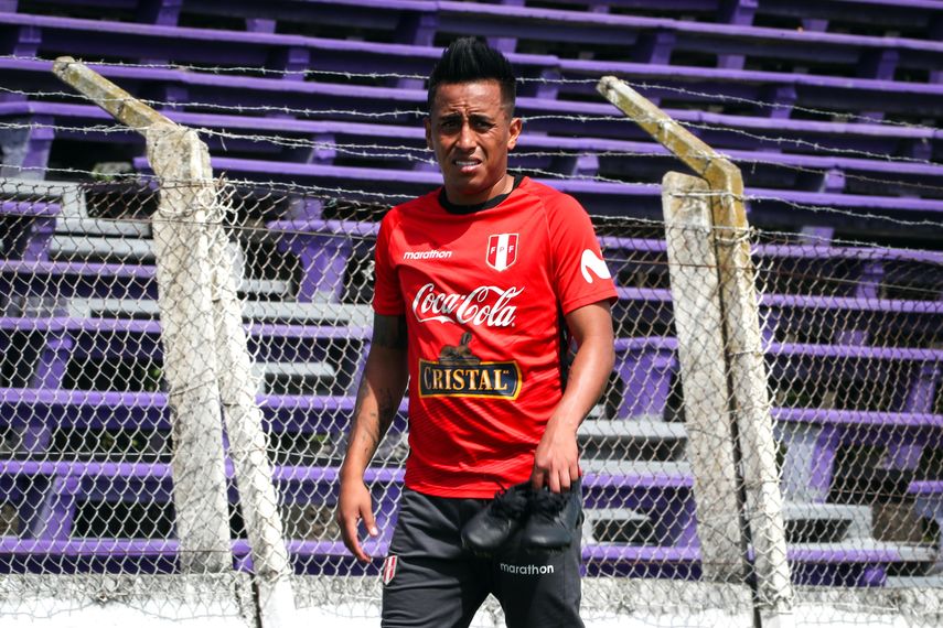 Cueva declina la oferta de Maradona y ficha por el Yeni Malatyaspor turco