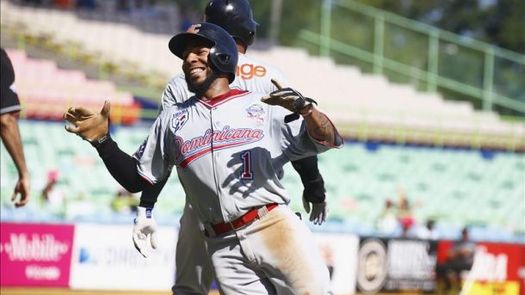 Leones avanzan a la final del béisbol dominicano
