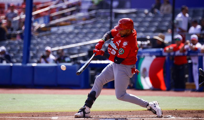 El exgrandes ligas Johan Camargo fue el mejor bateador de Panamá en la Serie del Caribe 2026 tras sonar para .438 (7 en 16)