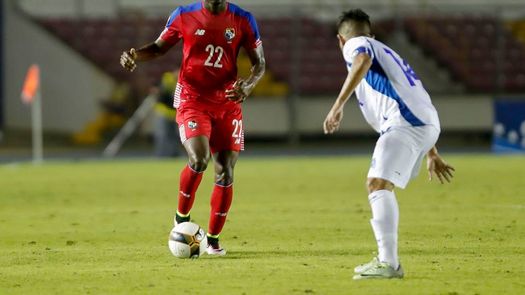 Abdiel Arroyo jugará en Uruguay