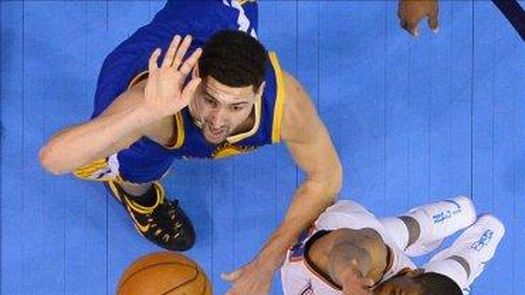 105-98. Thompson logra marca personal en el triunfo de los Warriors