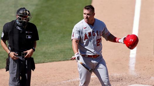 Trout favorito para ganar el MVP, pero Ohtani genera más acción en apuestas