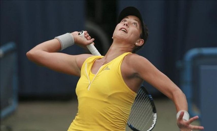 Muguruza alcanza la final del Abierto de China tras vencer a Radwanska