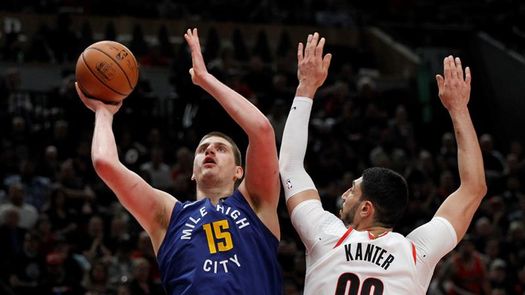 Nikola Jokic da positivo al coronavirus, en Serbia, y retrasa su regreso a EE.UU.