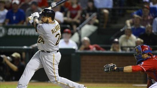 5-4. Álvarez define con un sencillo la victoria de los Piratas sobre los Dodgers