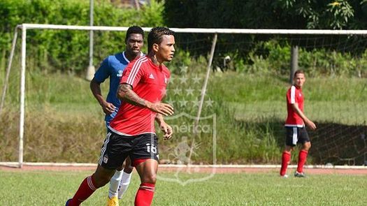 Amílcar Henríquez convocado para partidos de eliminatoria