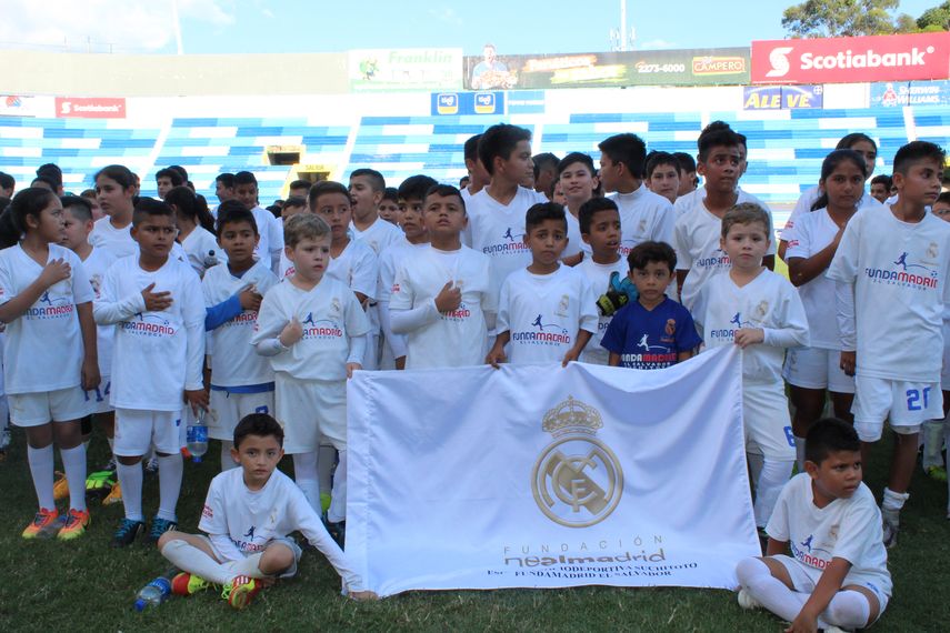 Alianza entre la Fundación Real Madrid y Millicom-TIGO para proyectos sociodeportivos en Latinoamérica