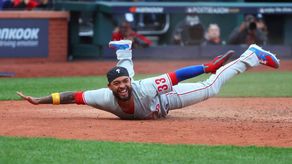 Edmundo Sosa aportó a la victoria de los Phillies