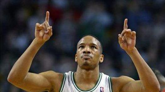 101-98. Bradley consigue el triunfo para los Celtics a dos segundos del final