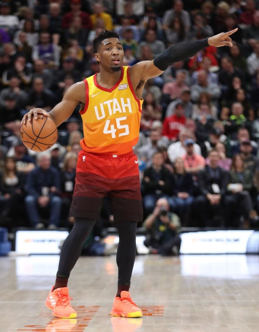 126-110. Mitchell y los Jazz amplían su racha ganadora en casa y consolidan el liderato