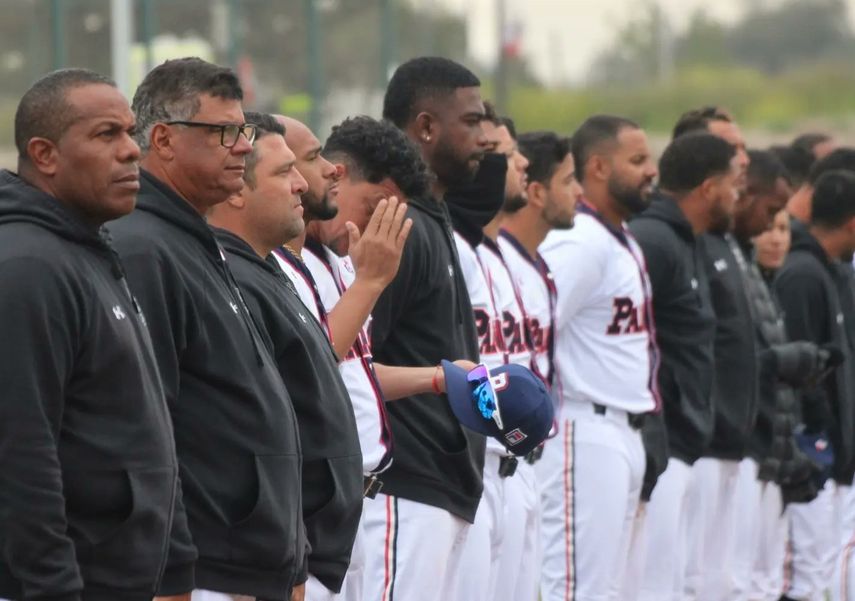 La novena de Panamá no pudo meterse en la disputa por el oro del béisbol en los XIX Juegos Panamericanos. Ahora tendrán que fajarse con México por el bronce. Foto: Cortesía/@beisbolamericas