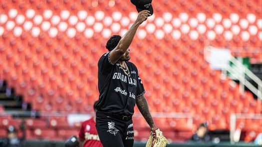 Humberto Mejía hace historia en el béisbol mexicano