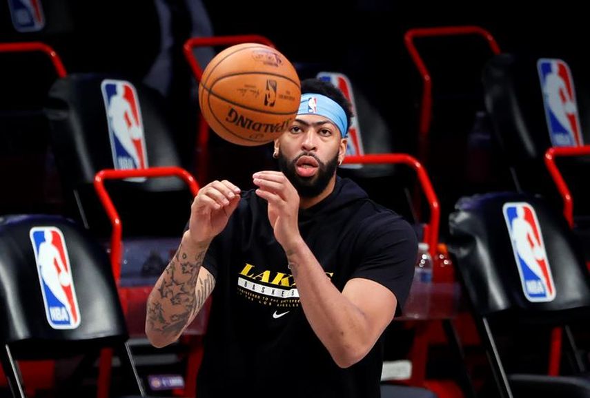 103-114. Ante los Magic, Schroder y Davis salvan a los Lakers en la recta final del partido