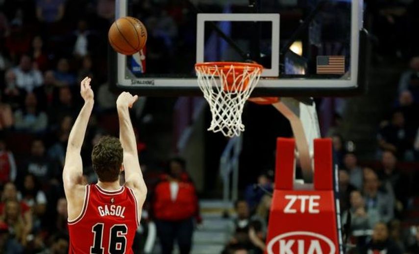 Pau Gasol logró su segundo triple-doble