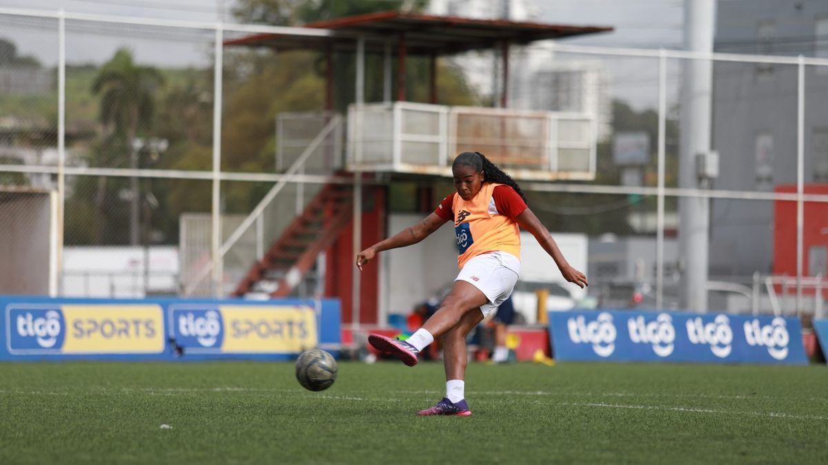 Panamá Femenina preparándose al repechaje