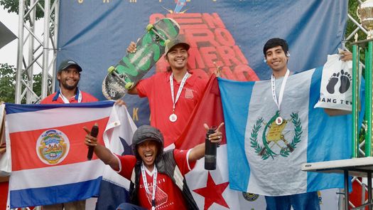 Imagen del podio de la categoría Street Masculino en el primer Campeonato Centroamericano de Skateboarding 2025.&nbsp;
