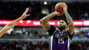 Los Warriors responden a la llegada de James a los Lakers con el fichaje del pívot Cousins