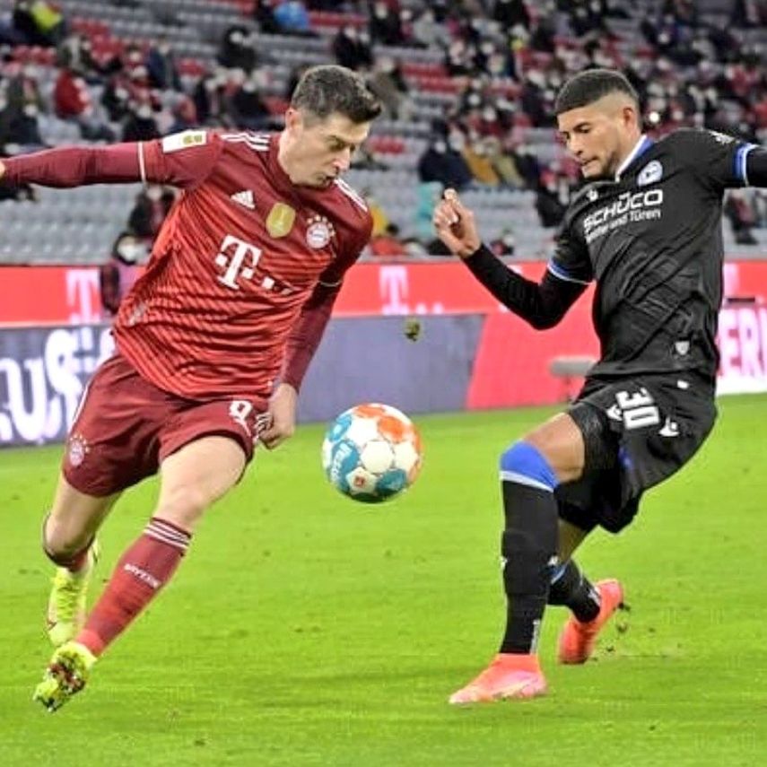 Andrade paró firme ante el Bayern de Lewandowski