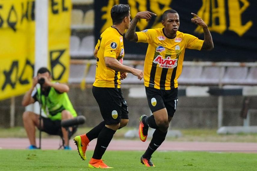 Duelo de líderes del torneo apertura del fútbol panameño terminó sin goles