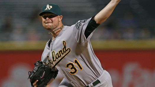 11-2. Lester controla con su serpentina a los Medias Blancas