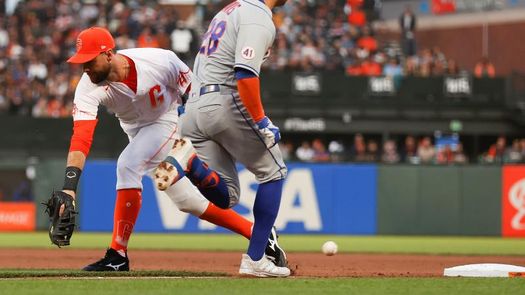 8-0. Belt pega dos jonrones contra los Mets